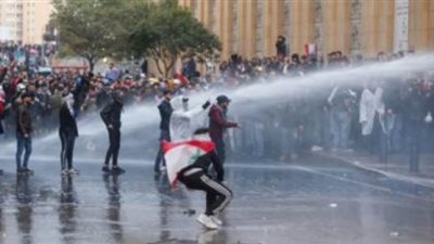 عودة الحياة إلى طبيعتها في بيروت بعد ليلة من الاشتباكات العنيفة