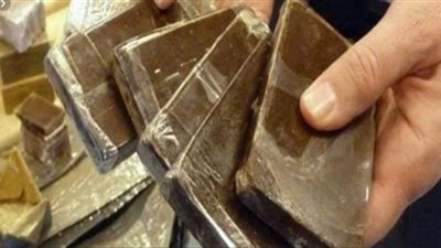 ضبط عاطل بحوزته 7 كيلو هيروين وحشيش في الهرم