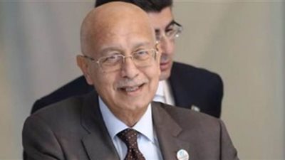 أراضي الدولة تؤكد على عدم المغالاة فى التسعير.. والإسراع فى تسليم العقود للجادين