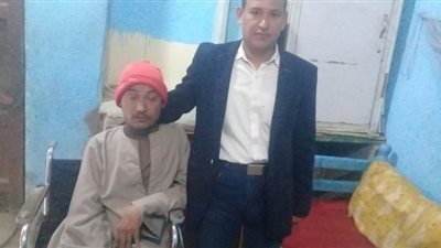 مريض بشلل أطفال لمحافظ سوهاج: 