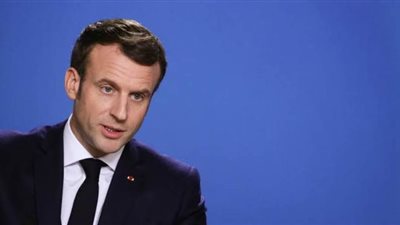 ماكرون يعرب عن قلقه من إرسال ميليشيات سورية إلى ليبيا ويطالب بالتصدي لها