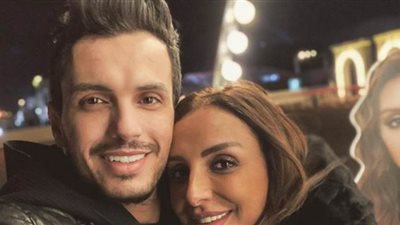 أحمد إبراهيم ينشر صورة رومانسية مع زوجته أنغام في عيد ميلادها