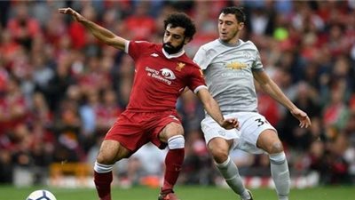 قطار ليفربول يدهس مانشستر يونايتد بهدفين في قمة الدوري الإنجليزي