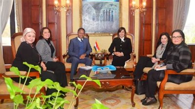 وزيرة الهجرة تلتقي المدير الإقليمي لبرنامج الأغذية العالمي في مصر