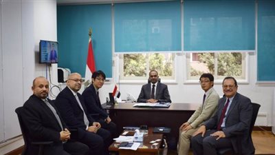 نائب وزير الإسكان يلتقي ممثلي 