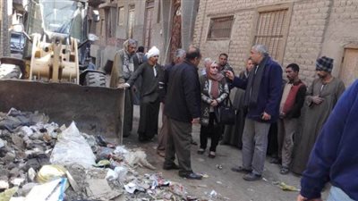 أسيوط.. رفع 45 طن قمامة وندوات للتوعية بالتخلص الآمن من المخلفات