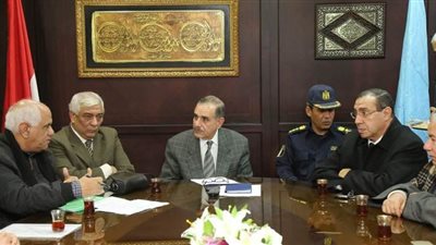 إنهاء مشكلة الصرف الصحي بكفر إبراهيم بدسوق خلال أيام.. والتسليم أول مارس