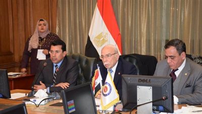 أشرف صبحي يشارك باجتماع قطاع التربية الرياضية بالمجلس الأعلى للجامعات