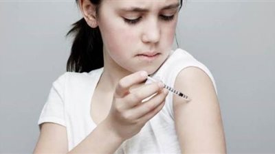 9 نصائح للتعامل مع الطفل المصاب بالسكر