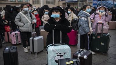 كان في زيارة لأقاربه بالمنطقة الموبؤة.. وفاة أول حالة بفيروس ”كورونا“ خارج منطقة التفشي بالصين