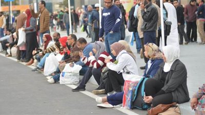 أجندة فعاليات اليوم الجمعة 24 يناير 2020 في معرض الكتاب | صور