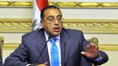 رئيس الوزراء يتابع مع العصار تنفيذ مشروع إنتاج الألواح الشمسية