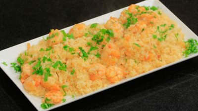 طريقة عمل الأرز بالجمبري | فيديو