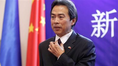 علاقات متوترة مع بومبيو.. تفاصيل وفاة السفير الصيني في إسرائيل