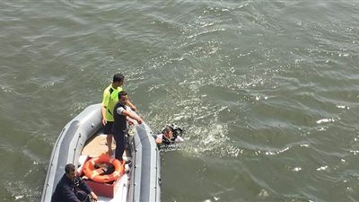 مصرع شاب غرقا في بحر ميت خميس بالمنصورة