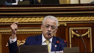 وزير التعليم: اعتبار طالب الثانوية غائبا حال تأخره عن التاسعة صباحا