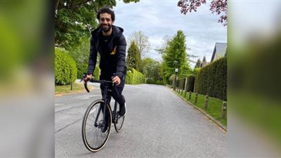 محمد صلاح يتنزه بـ 