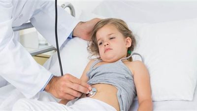 ٦ اعراض للمصاب بحمي التيفود من الأطفال