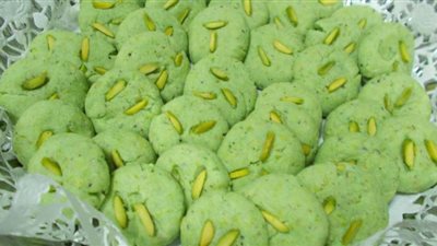 طريقة عمل غريبة الفستق