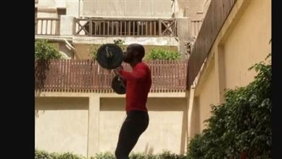 جيرالدو يتدرب في منزله استعدادا لعودة النشاط | صور