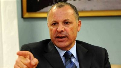 أبو ريدة ينتقد 