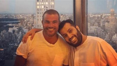 تركي آل شيخ لـ عمرو دياب: ما تدينا أرنب نشتري 4 بيوت.. ورد مفاجئ من الهضبة