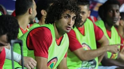 عمرو وردة يكشف كواليس جديدة بشأن اعتداء جماهير لاريسا اليوناني