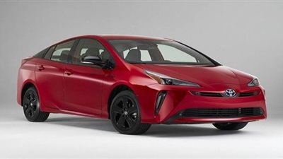 تويوتا تطلق نسخة خاصة من سيارتها 