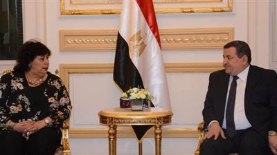 وزيرا الثقافة والإعلام يلتقيان لبحث مسارات التعاون بين الوزارتين