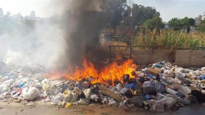 السيطرة على حريق خلف محطة قطار ميت عنتر في الدقهلية