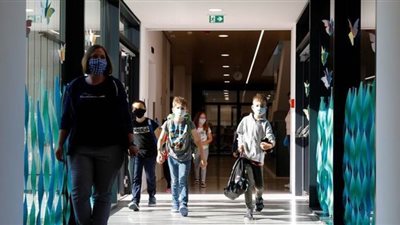 عالمة أوبئة: هناك دلائل على أن الأطفال ربما لا ينقلون كورونا