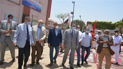 محافظ القليوبية ورئيس جامعة بنها يتفقدان المدن الجامعية استعدادا لاستقبال العائدين من الخارج