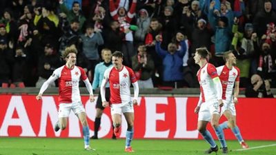 إصابة لاعب سلافيا براغ التشيكي بفيروس كورونا