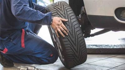 5 علامات تعرفك موعد تغيير إطار سيارتك