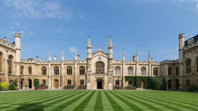 جامعة كامبريدج: كافة المحاضرات ستكون عبر الإنترنت للعام الدراسي المقبل بالكامل