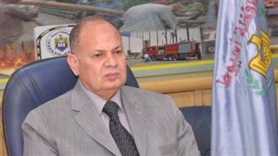 محافظ أسيوط: توريد 112 ألف و851 طن قمح للصوامع