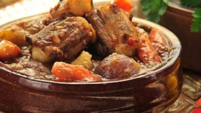 طريقة عمل طاجن الكوارع مع الشيف الشربيني |فيديو