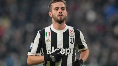 يوفنتوس يرفض عرضا جديدا من برشلونة لضم بيانيتش