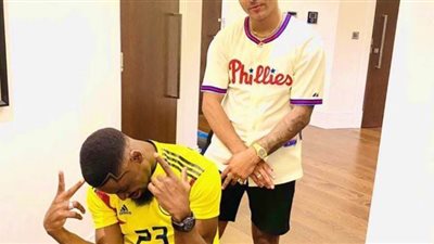 نجم توتنهام ينتهك العزل الصحي.. والنادي الإنجليزي يفتح تحقيقا في الواقعة