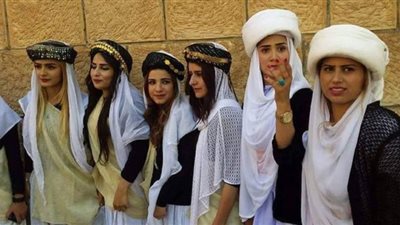 «شف برات».. ليلة الإيزيديين المقدسة.. يعتقدون باستجابة الدعاء فيها.. نزول الملائكة أبرز الملامح .. وزيارة معبد «لالش» أبرز طقوسها 