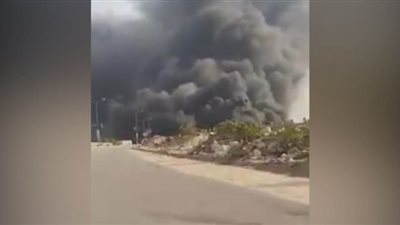 إخماد حريق هائل نشب داخل مخازن أدوات صحية وسيراميك في المقطم