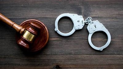 ضبط شخص لإنشاء صفحة لترويج الألعاب النارية بالقليوبية