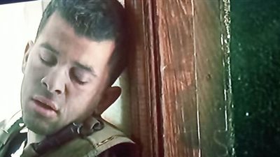 بالقنابل رجال المنسي يصمدون ضد أكبر هجوم إرهابي في سيناء| الاختيار 28