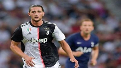 3 أندية إنجليزية تتنافس على ضم رابيو