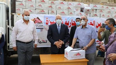 غرفة الجيزة التجارية تتبرع بـ 23 مليون جنيه تفعيلاً لمبادرة حياة كريمة