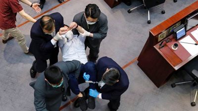 توتر في هونج كونج على خلفية تشريع أمني صيني جديد | صور