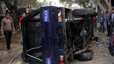 إصابة 8 أفراد أمن في حادث انقلاب سيارة شرطة بأسيوط