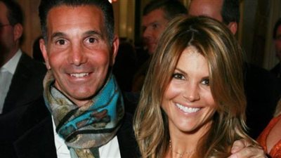 نجمة أمريكية وزوجها يعترفان بالاحتيال.. تعرف على التفاصيل