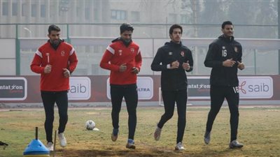 يانكون يُشيد بالتزام حراس الأهلي في البرامج التدريبية