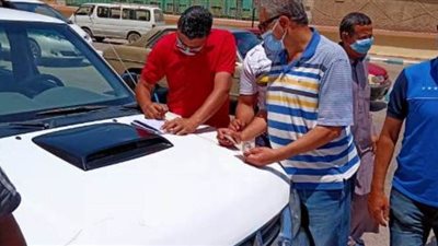 سحب 101 رخصة سيارة بالشرقية لعدم ارتداء سائقيها الكمامات الطبية | صور